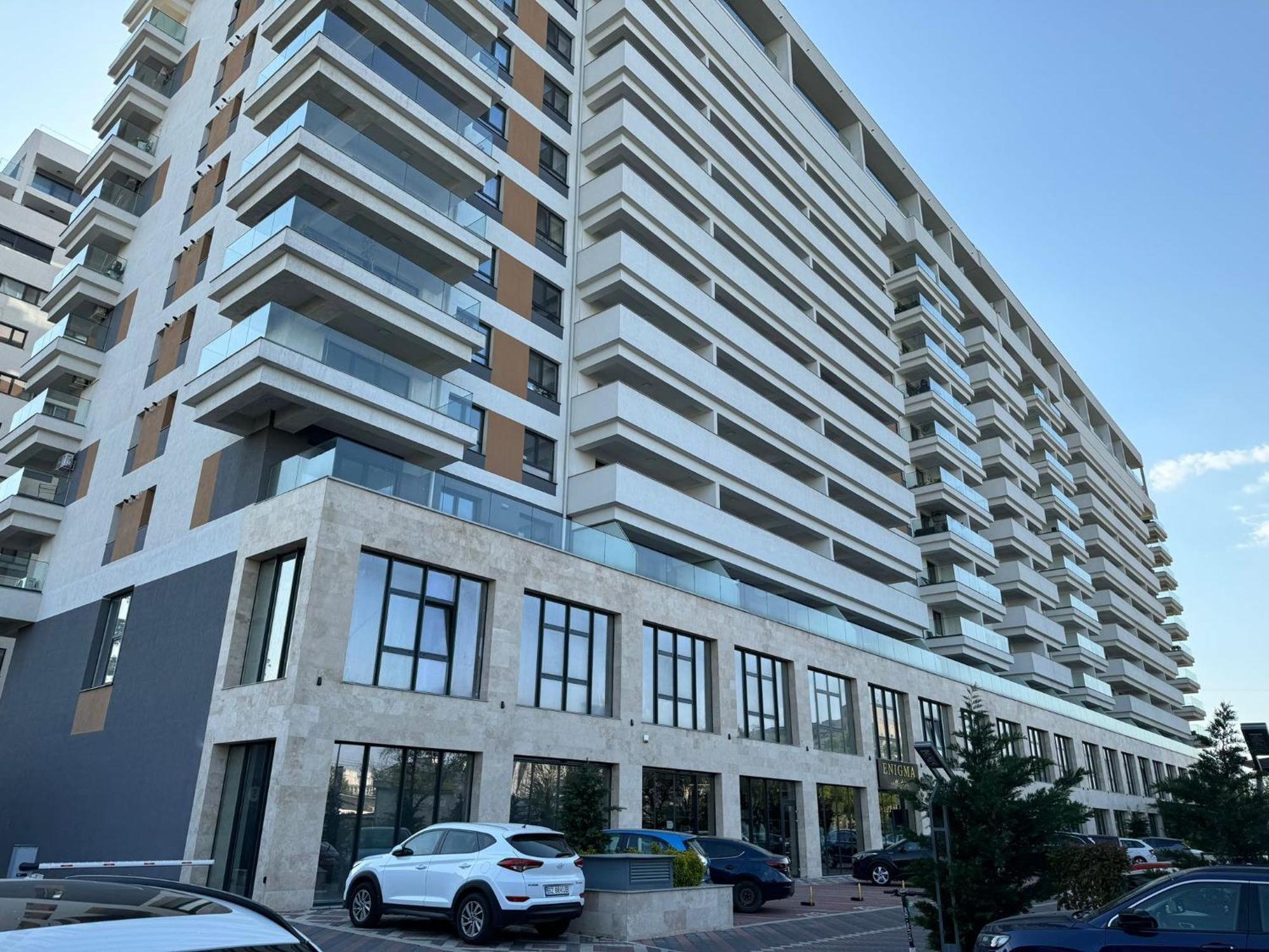 Luxury Glam Apartments Central Adress Bucuresti With Parking Exterior photo